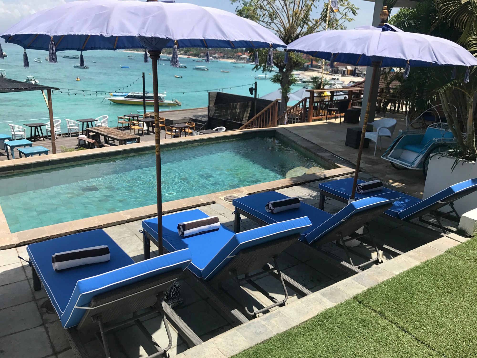 Playgrounds Wave Lodge Lembongan Exterior foto